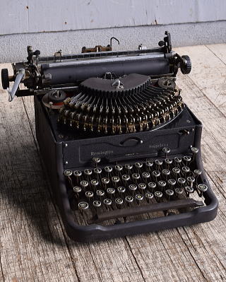 イギリスアンティーク タイプライター ディスプレイ 10425