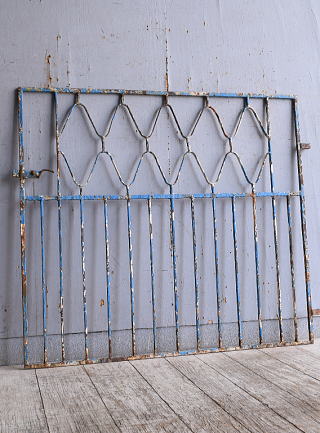 イギリスアンティーク アイアンフェンス ゲート柵 ガーデニング 10846