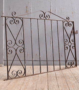 イギリスアンティーク アイアンフェンス ゲート柵 ガーデニング 10854