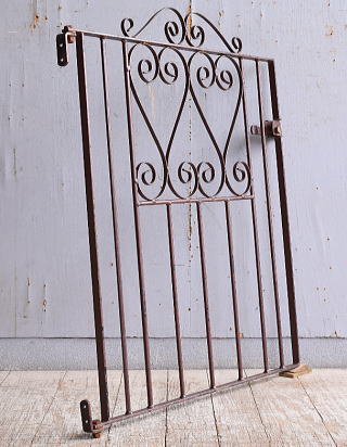 イギリスアンティーク アイアンフェンス ゲート柵 ガーデニング 10956