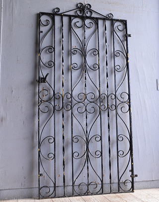 イギリスアンティーク アイアンフェンス ゲート柵 ガーデニング 10964