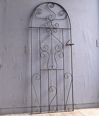 イギリスアンティーク アイアンフェンス ゲート柵 ガーデニング 10969