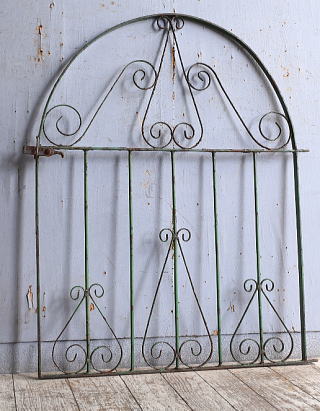 イギリスアンティーク アイアンフェンス ゲート柵 ガーデニング 11082