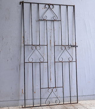 イギリスアンティーク アイアンフェンス ゲート柵 ガーデニング 11182