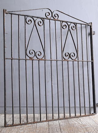 イギリスアンティーク アイアンフェンス ゲート柵 ガーデニング 11672