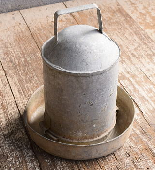 イギリス アンティーク ブリキ製　バードフィーダー 11773