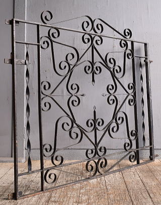 イギリスアンティーク アイアンフェンス ゲート柵 ガーデニング 11993