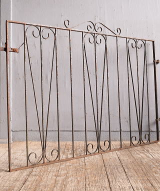 イギリスアンティーク アイアンフェンス ゲート柵 ガーデニング 12009