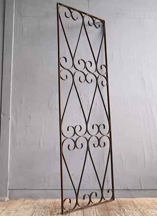 イギリスアンティーク アイアンフェンス ゲート柵 ガーデニング 12032