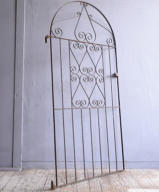 イギリスアンティーク アイアンフェンス ゲート柵 ガーデニング 12195