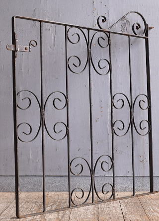 イギリスアンティーク アイアンフェンス ゲート柵 ガーデニング 12224