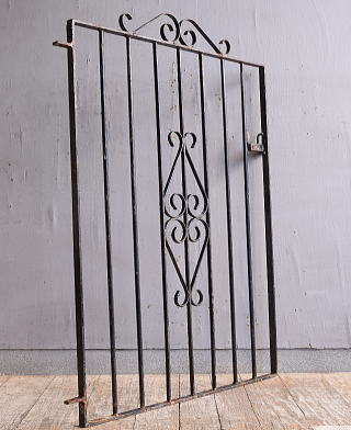 イギリスアンティーク アイアンフェンス ゲート柵 ガーデニング 12231