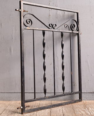 イギリスアンティーク アイアンフェンス ゲート柵 ガーデニング 12235