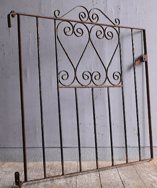 イギリスアンティーク アイアンフェンス ゲート柵 ガーデニング 12242