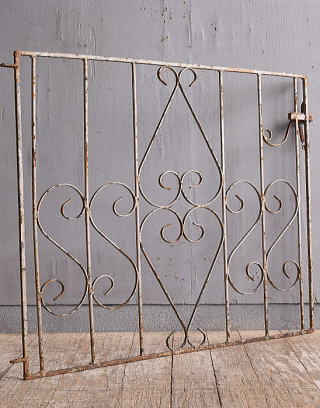 イギリスアンティーク アイアンフェンス ゲート柵 ガーデニング 12243