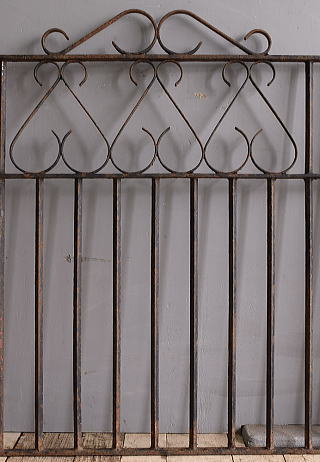 イギリスアンティーク アイアンフェンス ゲート柵 ガーデニング 12339