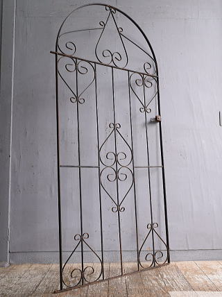 イギリスアンティーク アイアンフェンス ゲート柵 ガーデニング 12372