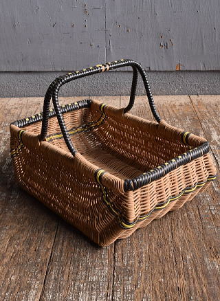 イギリス　アンティークバスケット　カゴ イギリスのアンティークバスケット（買い物かご） - [Sold Out