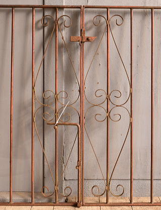 イギリスアンティーク アイアンフェンス ゲート柵 ガーデニング 12840