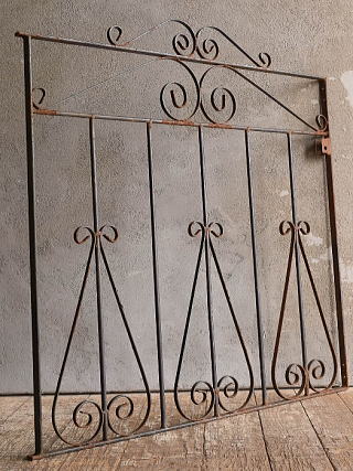 イギリスアンティーク アイアンフェンス ゲート柵 ガーデニング 13112