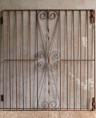 イギリスアンティーク アイアンフェンス ゲート柵 ガーデニング 13120