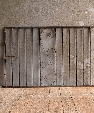 イギリスアンティーク アイアンフェンス ゲート柵 ガーデニング 13121