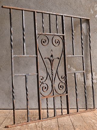 イギリスアンティーク アイアンフェンス ゲート柵 ガーデニング 13263