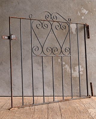 イギリスアンティーク アイアンフェンス ゲート柵 ガーデニング 13264