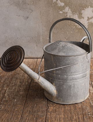 イギリス アンティーク ブリキ製 ジョウロ ガーデニング 13320