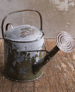 イギリス アンティーク ブリキ製 ジョウロ ガーデニング 13325