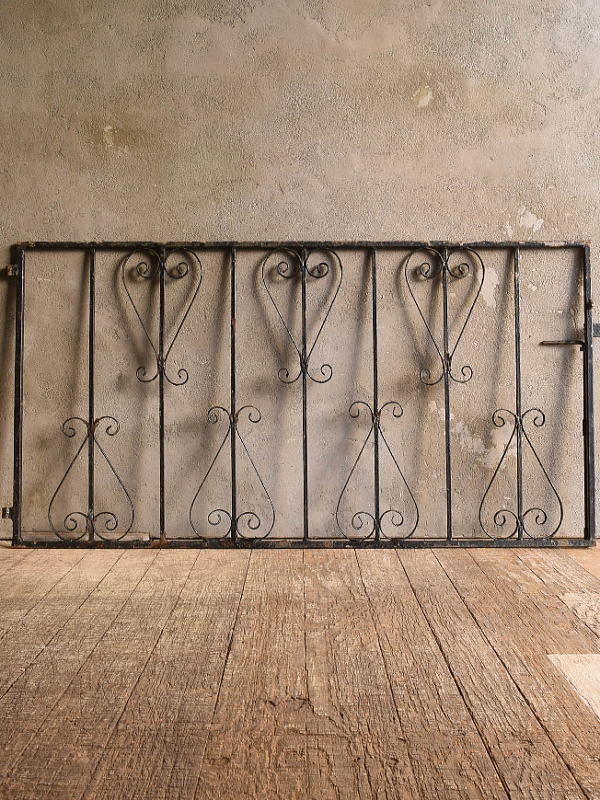 イギリスアンティーク アイアンフェンス ゲート柵 ガーデニング 13431