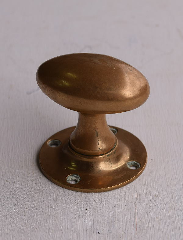 イギリス アンティーク 真鍮製 ドアノブ 建具金物 13517