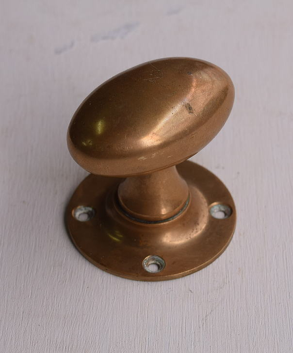 イギリス アンティーク 真鍮製 ドアノブ 建具金物 13518