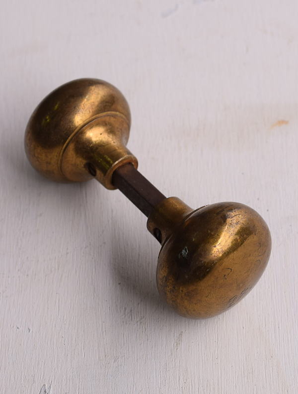 イギリス アンティーク 真鍮製 ドアノブ 建具金物 握り玉 13520