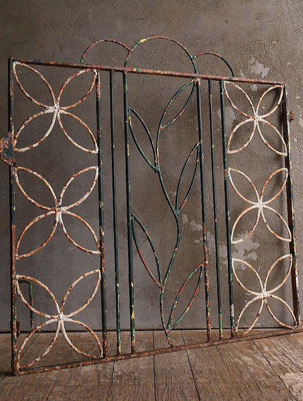 イギリスアンティーク アイアンフェンス ゲート柵 ガーデニング 13533