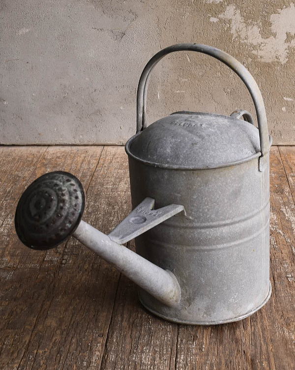 イギリス アンティーク ブリキ製 ジョウロ ガーデニング 13570