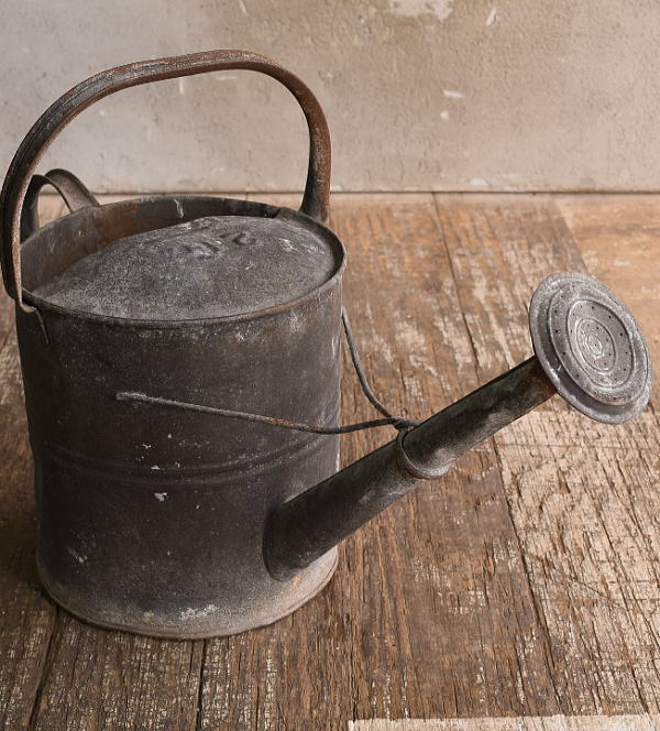 イギリス アンティーク ブリキ製 ジョウロ ガーデニング 13573