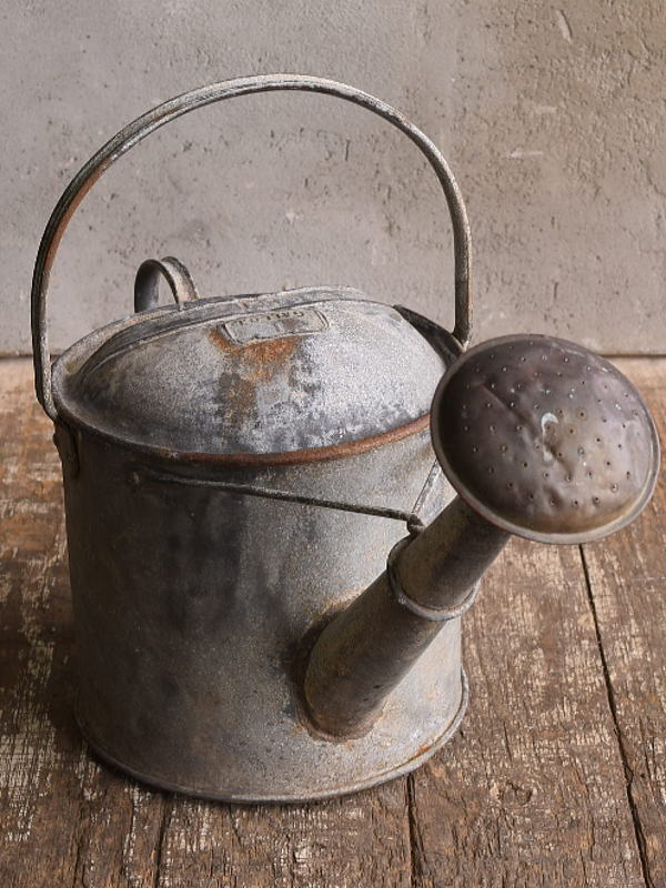 イギリス アンティーク ブリキ製 ジョウロ ガーデニング 13579