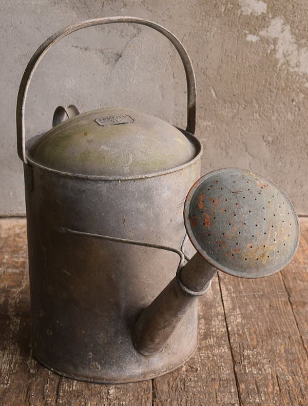 イギリス アンティーク ブリキ製 ジョウロ ガーデニング 13580