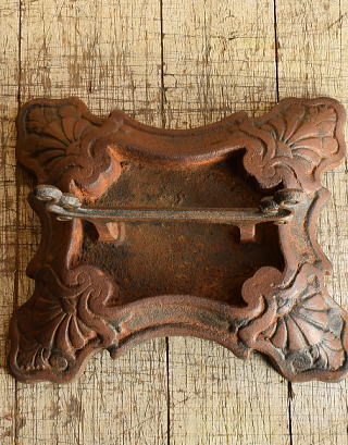 イギリスアンティーク　アイアンブーツスクレイパー　ガーデン　8922